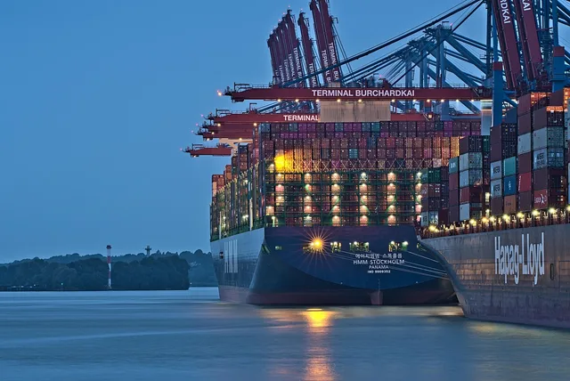 port, ship, water, nature, sea, crane, freight, export, import, charge, logistics, container. Belfast exhibitors and Irish Sea customs after the Windsor Framework